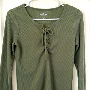 Hollister long sleeve shirt